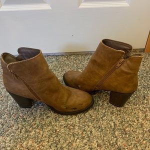 Tan heeled booties